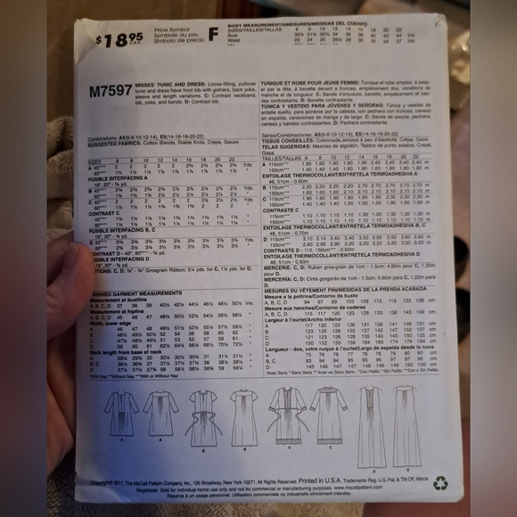 McCalls Sewing Pattern 7597 Plus Size Tunic and Dress Size 14 22 Uncut - Picture 2 of 2